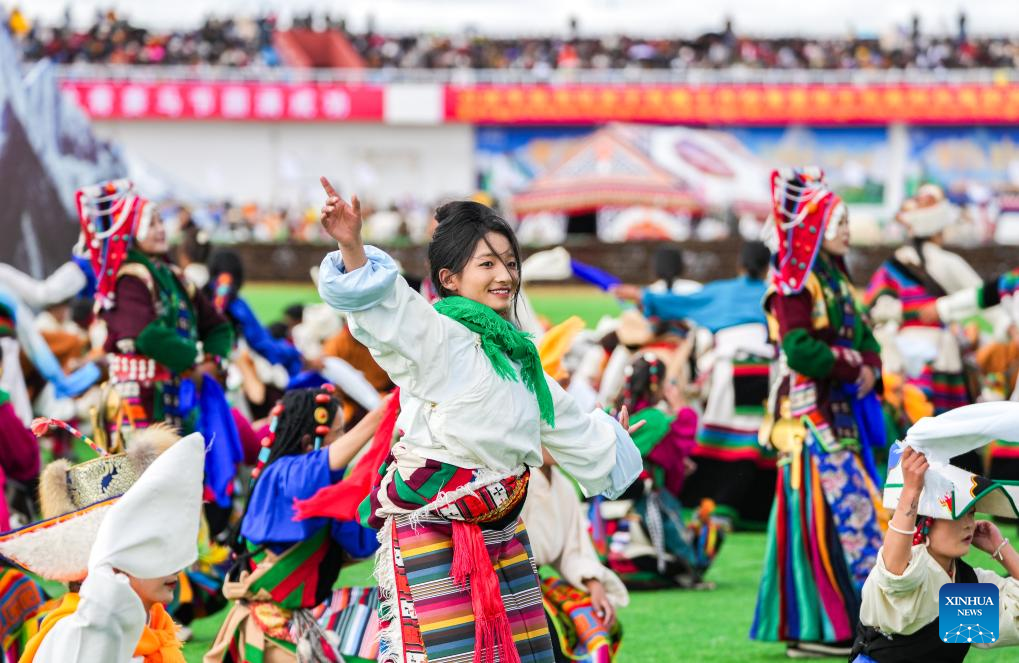 Edição 2025 do tradicional festival de corrida de cavalos começa em Nagqu, em Xizang