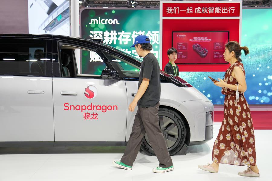 (Multimídia) Mercado automotivo da China mantém ímpeto de crescimento em agosto