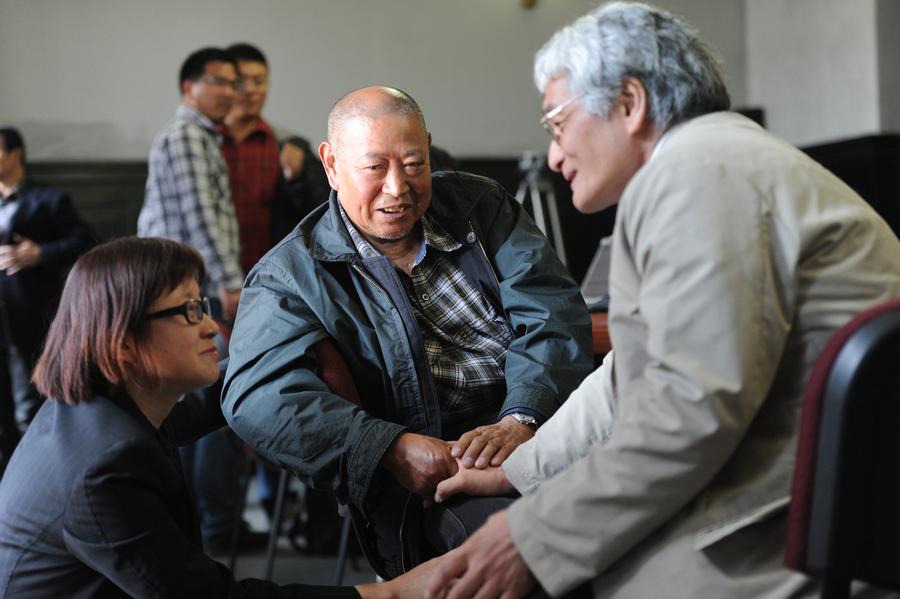 Advogado japonês faz campanha pelas vítimas chinesas da agressão japonesa durante guerra há mais de 30 anos