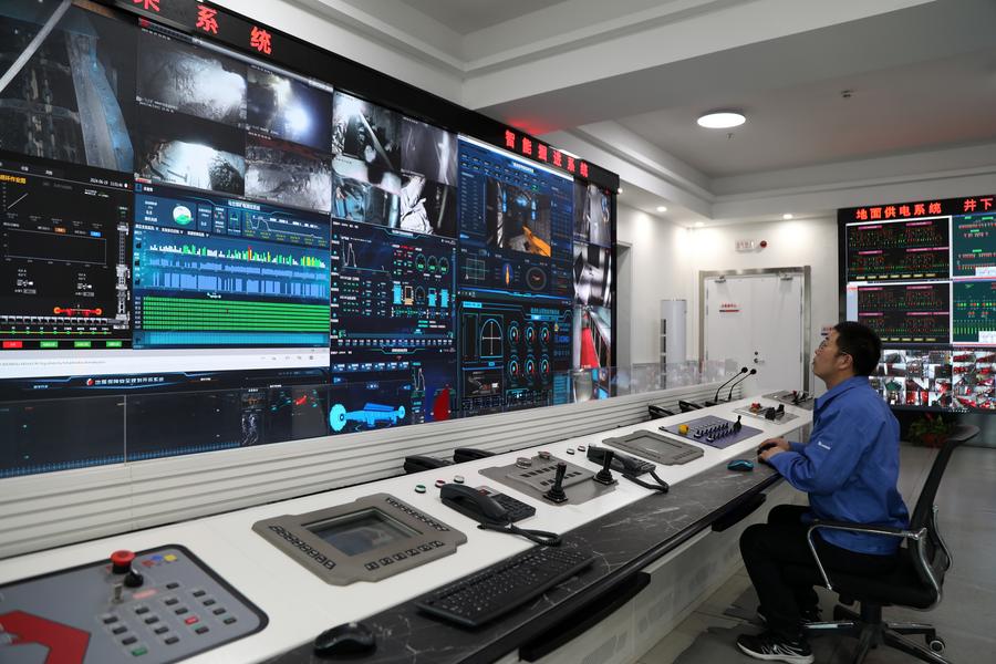 (Multimídia) Província chinesa de Shanxi registra aumento na produção de carvão bruto