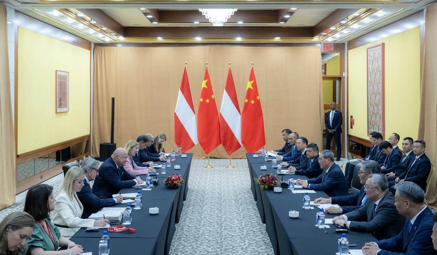 (Multimídia) China está disposta a trabalhar com Áustria para melhorar governança global, diz premiê