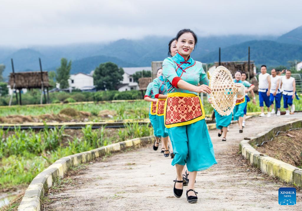 5ª edição da feira de arte rural começa em Chongqing, sudoeste da China