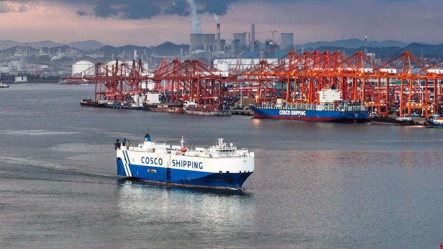 (Multimídia) Volume de carga do corredor comercial da China salta 70,3% nos primeiros três trimestres