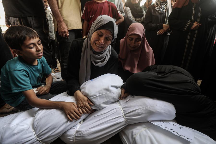 Conflito em Gaza -- Dois anos de devastação e perspectivas sombrias