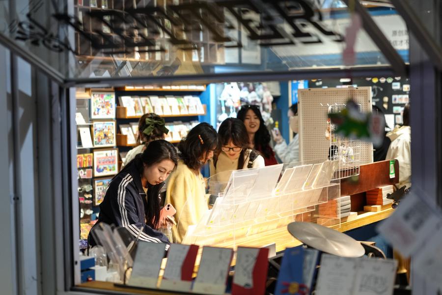 (Multimídia) China registra crescimento constante do consumo durante o feriado do Dia Nacional