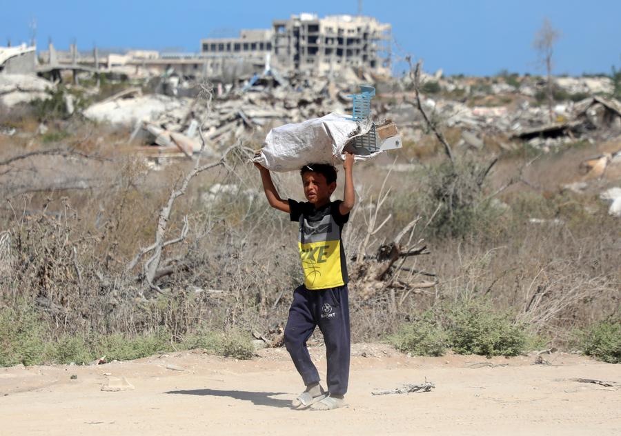 Calma frágil retorna a Gaza enquanto milhares de moradores deslocados seguem para o norte