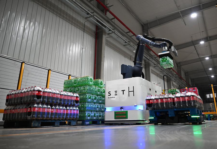 (Multimídia) Nova fábrica engarrafadora de Coca-Cola começa operação no centro da China