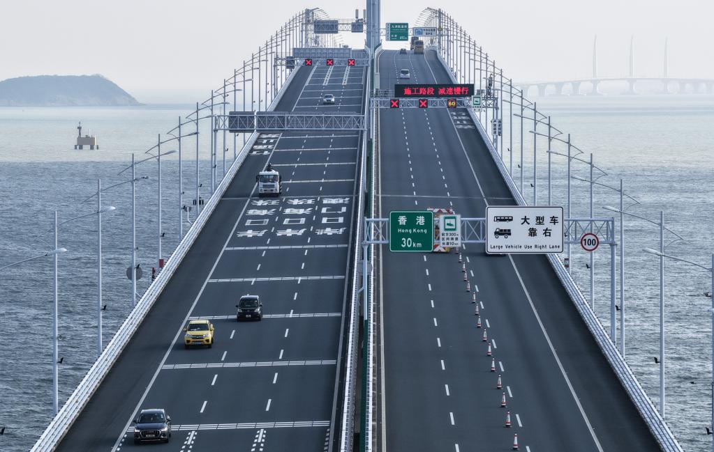 (Multimídia) Ponte Hong Kong-Zhuhai-Macau celebra sétimo aniversário recebendo mais de 93 milhões de passageiros