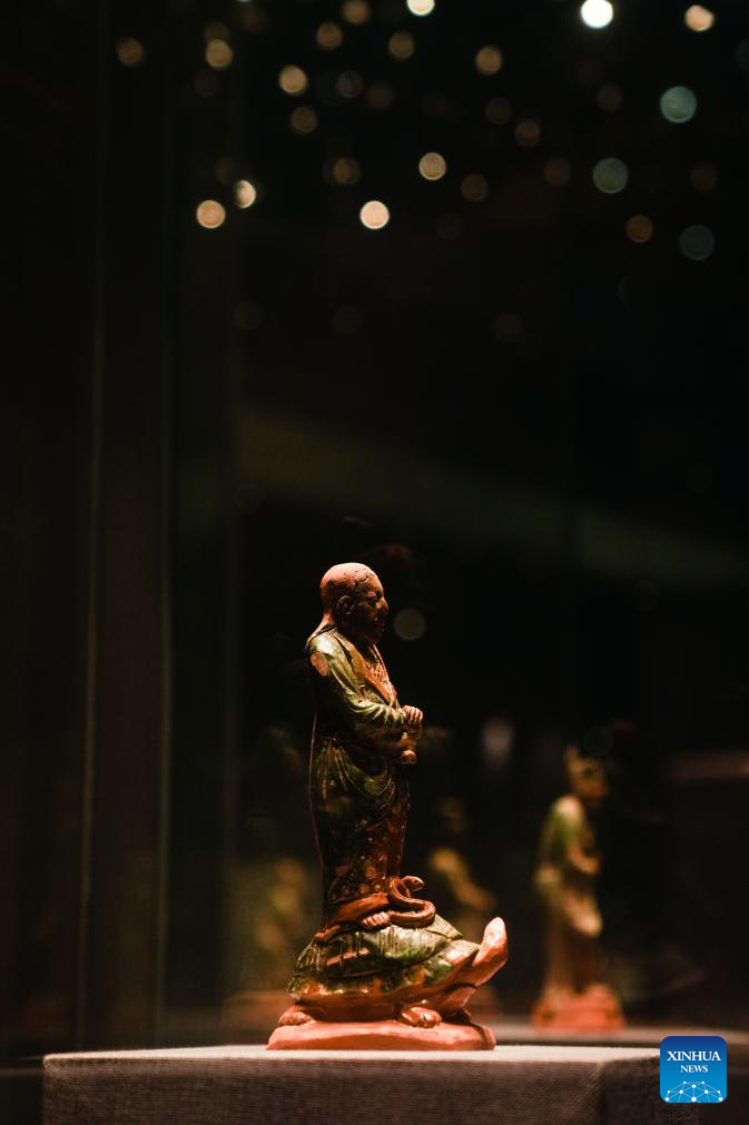 Distrito chinês de Fengjie faz uso total das vantagens ecológicas, culturais e históricas para construir destino turístico de classe mundial