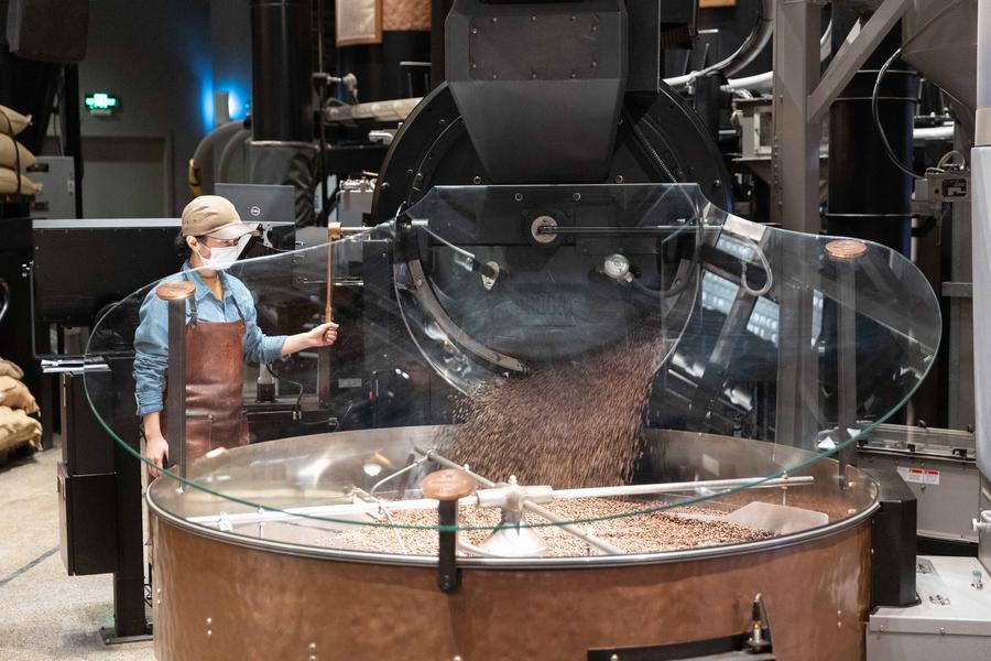 (Multimídia) Starbucks se associa a capital de risco da China para expansão de negócios no varejo