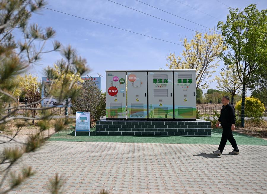 (Multimídia) Planejador econômico da China emite diretriz para impulsionar consumo de energia nova