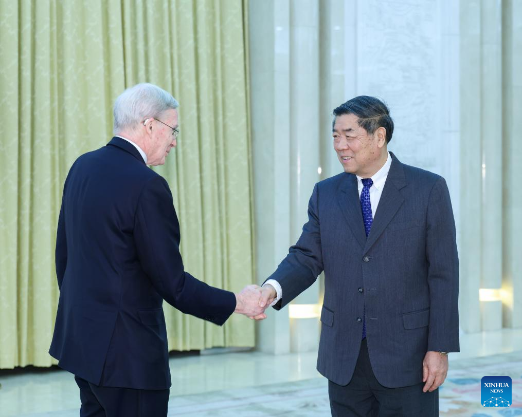 Vice-premiê chinês pede desenvolvimento estável das relações econômicas e comerciais China-EUA