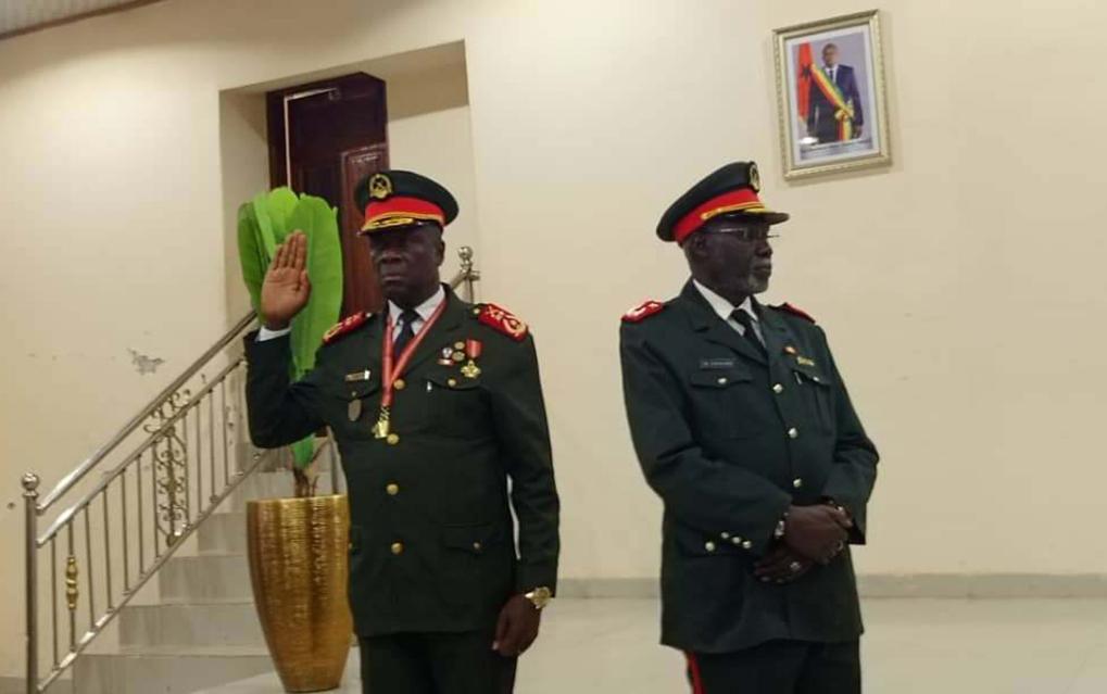 (Multimídia) Horta Inta-A é empossado como presidente de transição da Guiné-Bissau