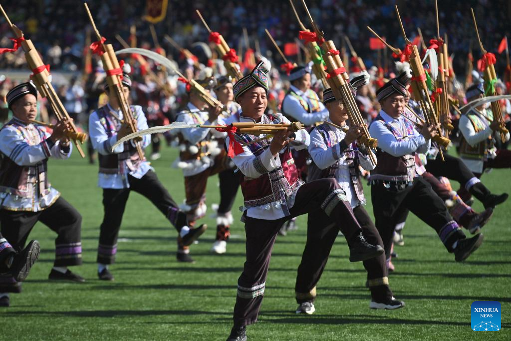 Distrito de Rongshui dinamiza cultura étnica com recursos culturais em Guangxi, no sul da China
