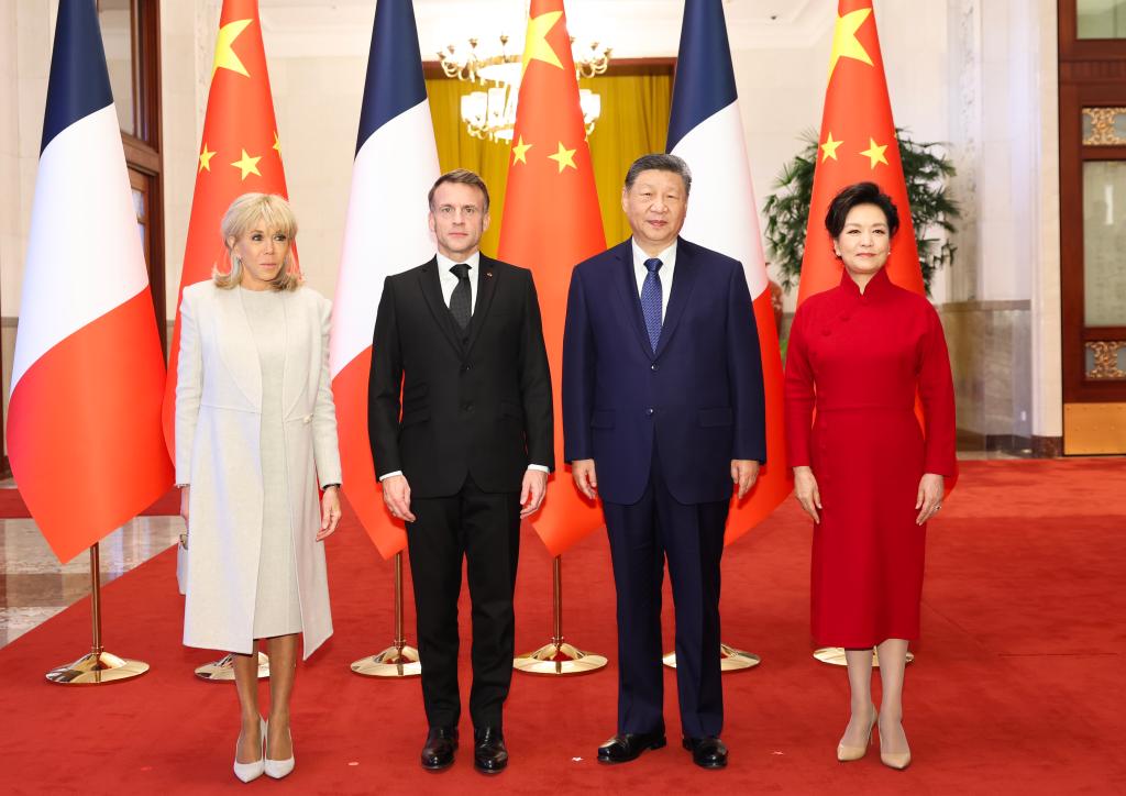 Xi mantém conversas com Macron e pede maior cooperação em múltiplas áreas