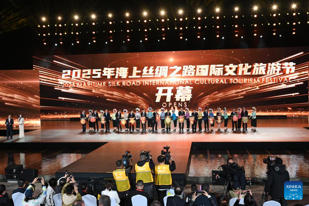 Festival Internacional de Turismo Cultural da Rota da Seda Marítima 2025 tem início em Quanzhou, no sudeste da China