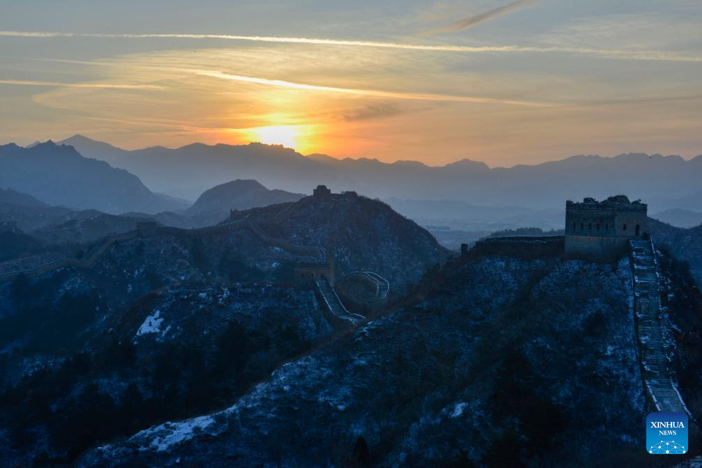 Árvores e plantas embelezam paisagens de inverno na China