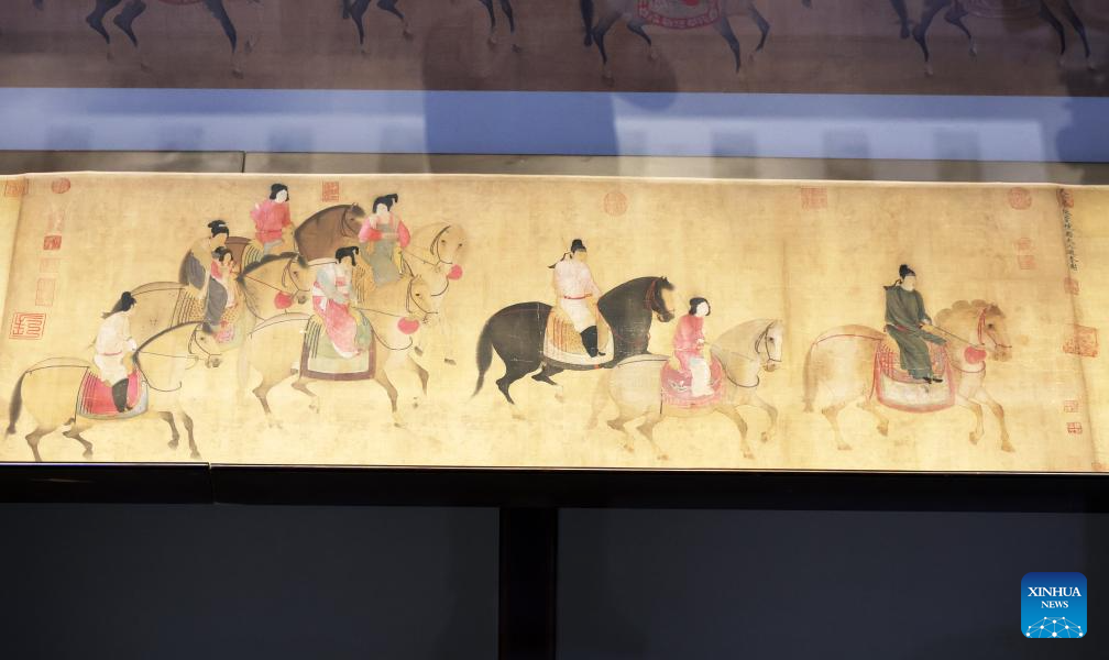 Pintura antiga "Passeio de Primavera da Senhora Guoguo" será exibida no Museu Provincial de Liaoning