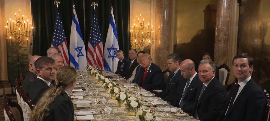 Trump adverte Hamas e Irã em reunião com Netanyahu na Flórida