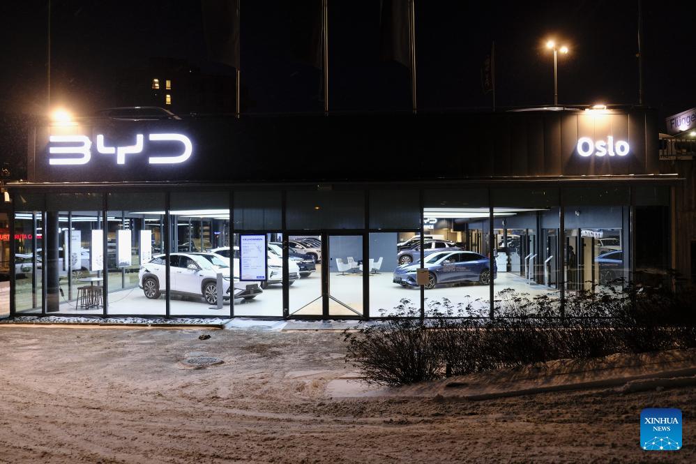 Marcas chinesas de automóveis expandem presença no mercado norueguês