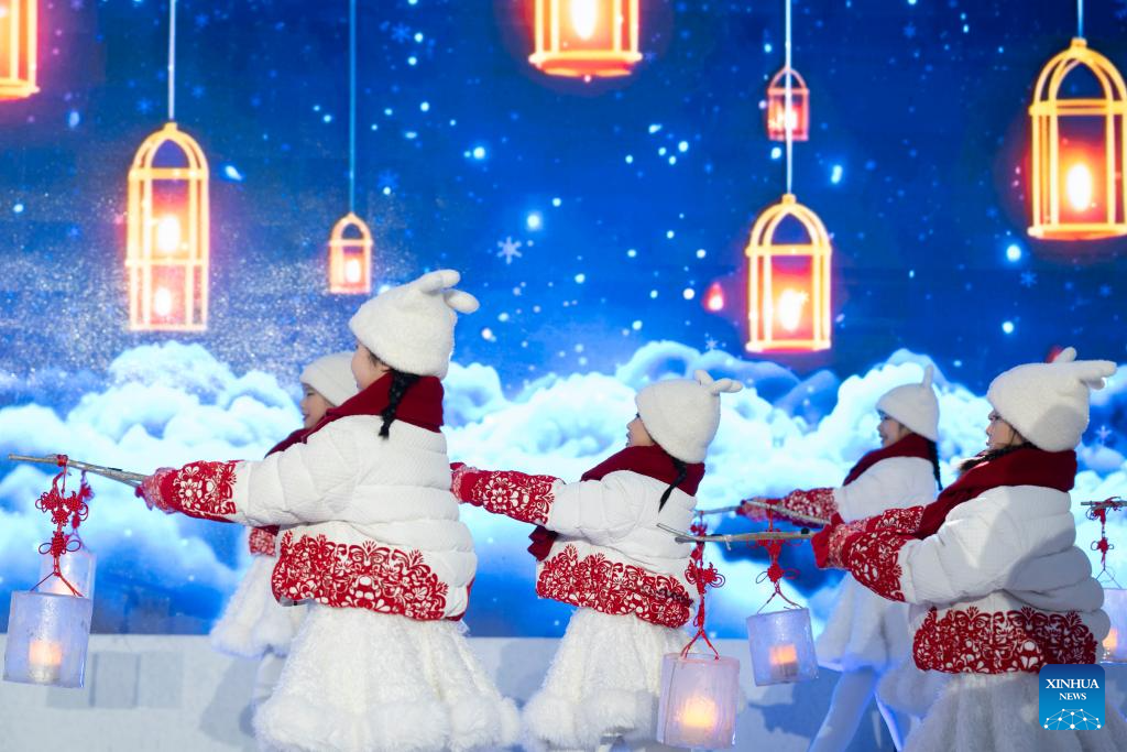 Cidade chinesa de Harbin sedia cerimônia de abertura do "Diálogo Global de Prefeitos"