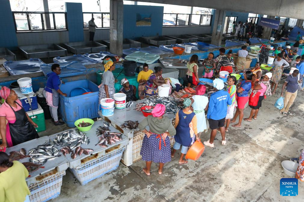 Veja imagens do Complexo de Pesca da Praia, em Cabo Verde