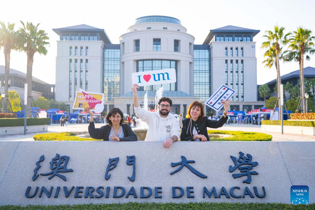 Xinhua/Cheong Kam Ka